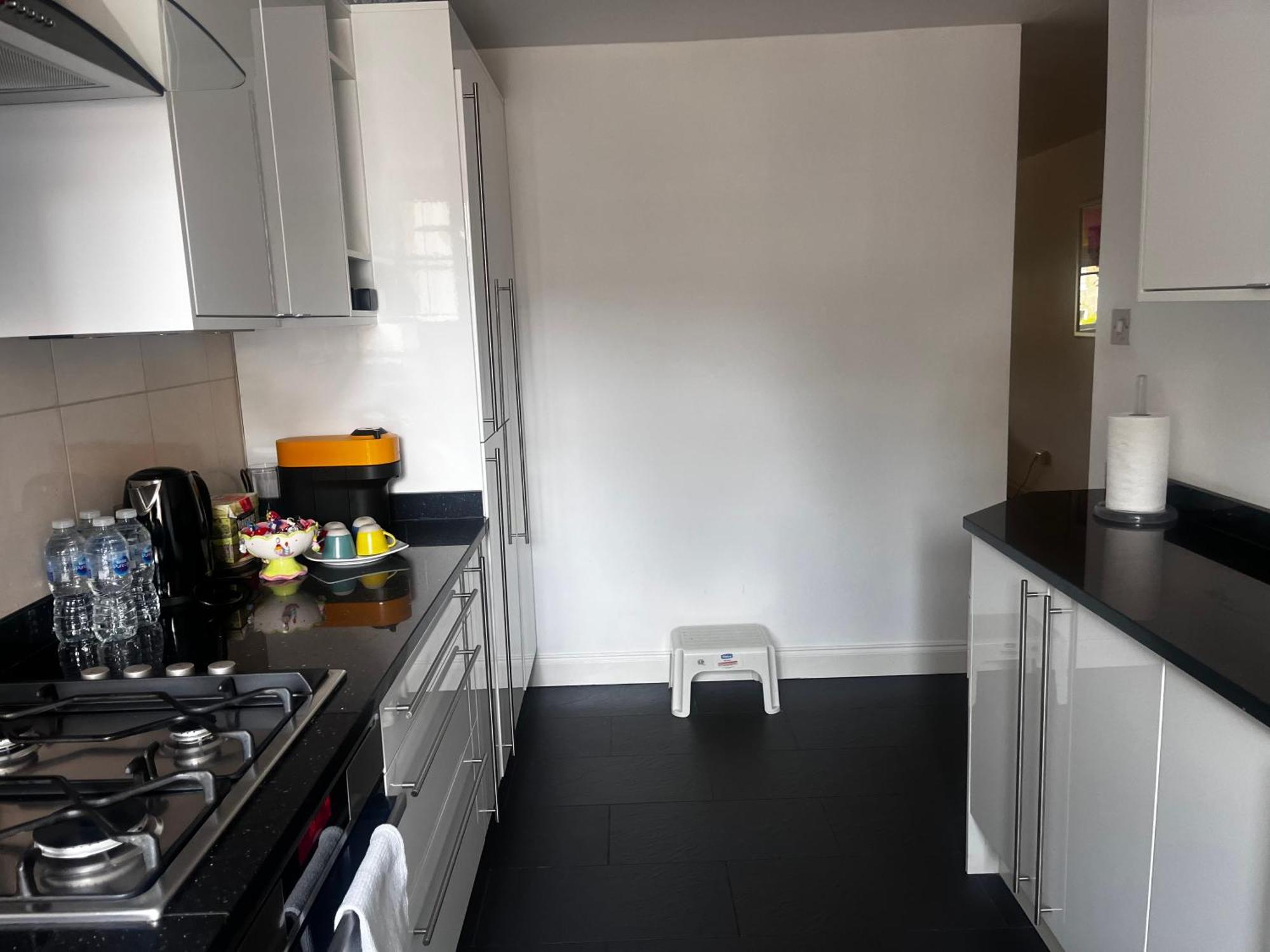 Hyde Park,3 Min Walk,Family Home! 2 Bedrooms & 2 Bathrooms Apartment! Fantastic Location London Exteriör bild